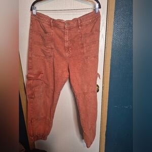 640 We The Free Pants Medium Red Denim Platoon Cargo Joggers Boho Utility
